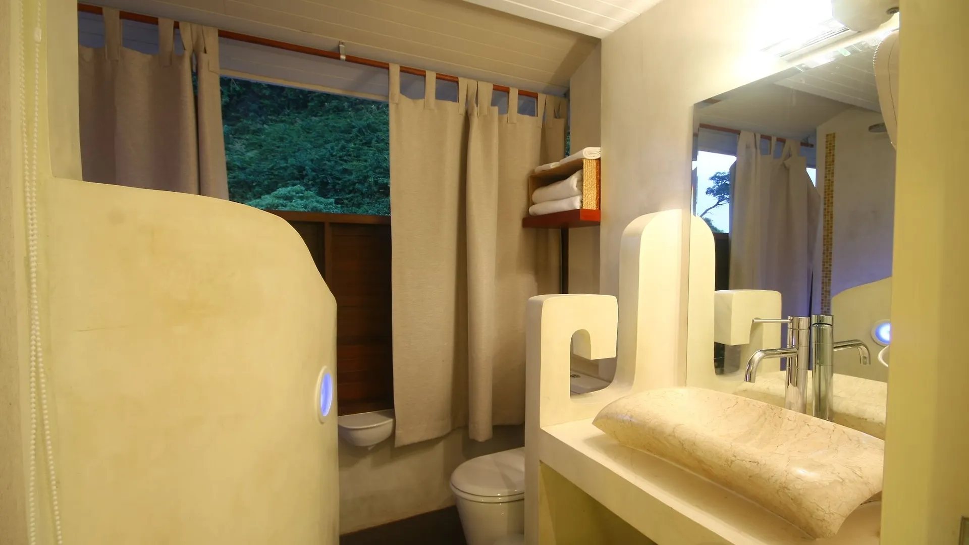 Hotel Mama Beach Residence Phi Phi Don